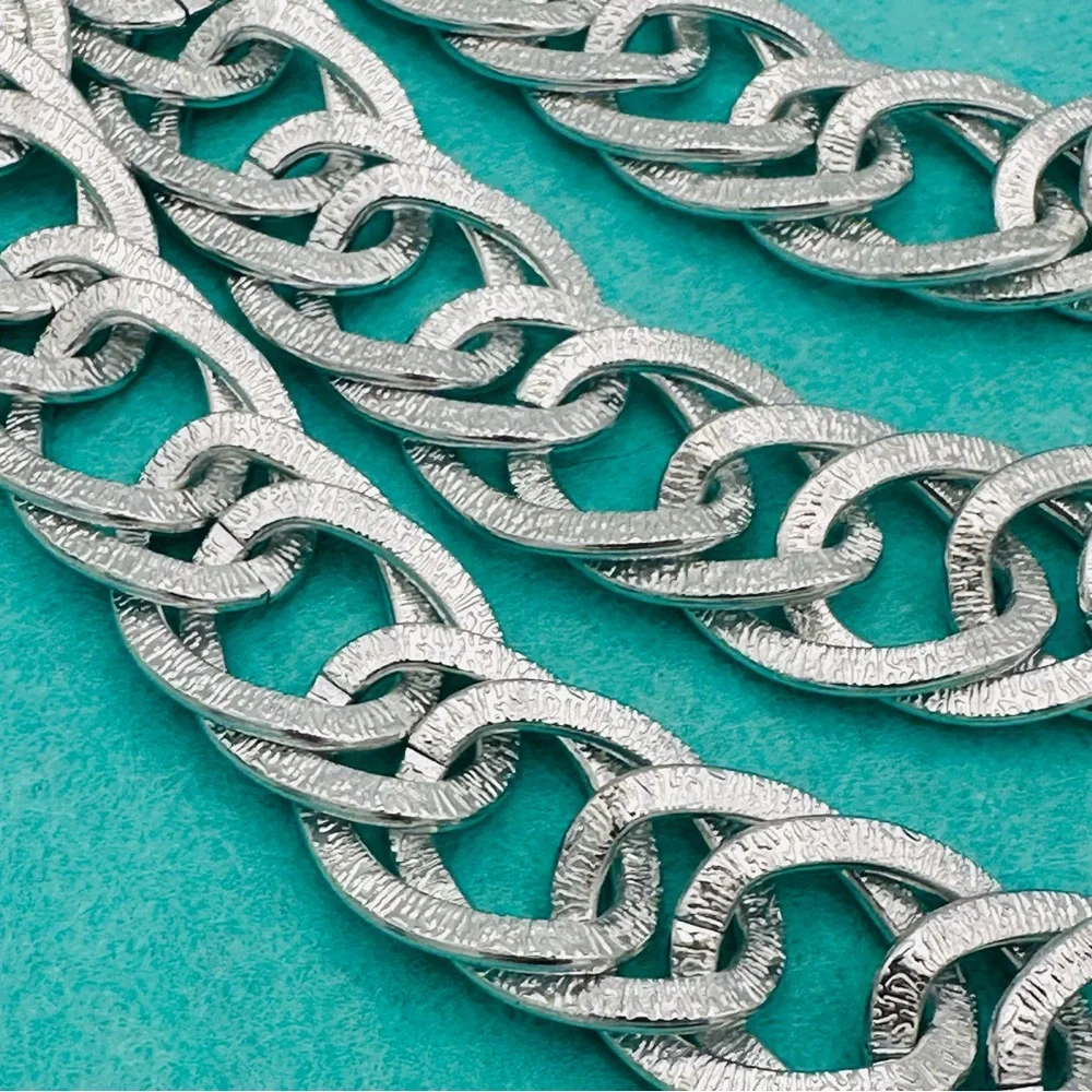 Silver Multi-Row Chain Link Chunky Statement Necklace - Picture 9 of 10